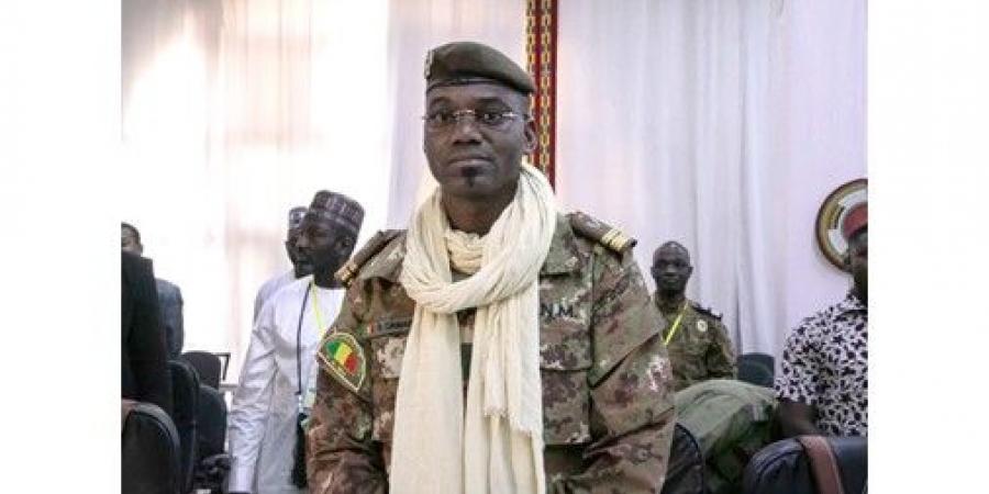 مقتل
وزير
الدفاع
المالي..
و«الطوارق»
يسيطرون
على
كيدال
مع
تجدد
القتال