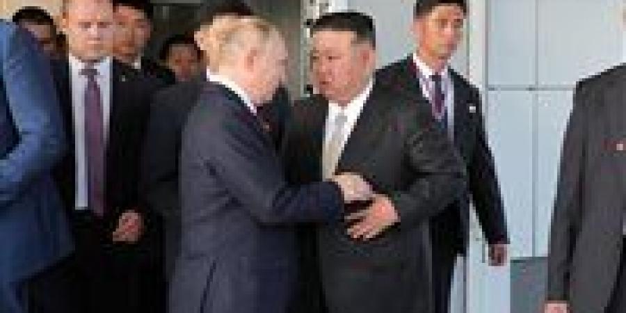 زعيم
      كوريا
      الشمالية
      من
      بيونج
      يانج:
      «حرب
      روسيا
      مقدسة»
      وسندعمها
      حتى
      إعلان
      النصر