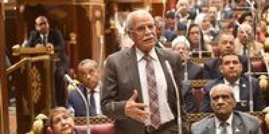 لجنة
      الأحزاب
      تعتمد
      نتائج
      المؤتمر
      العام
      للحزب
      العربي
      الديمقراطي
      الناصري
      وتؤكد
      انتخاب
      محمد
      أبو
      العلا
      رئيسًا
      للحزب