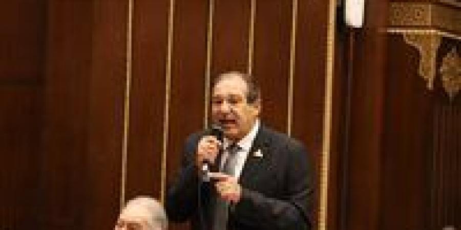 حسام
      الخولي:
      مستقبل
      وطن
      سينظم
      ندوات
      لمحو
      الأمية
      التأمينية
      وتعريف
      المواطنيين
      كيفية
      حساب
      معاشهم