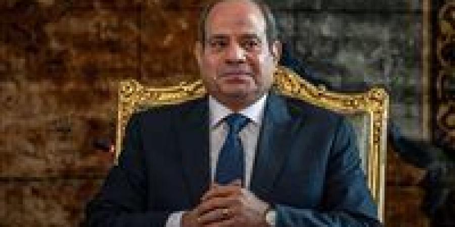 الرئيس
      السيسي
      يجتمع
      مع
      وزير
      الخارجية