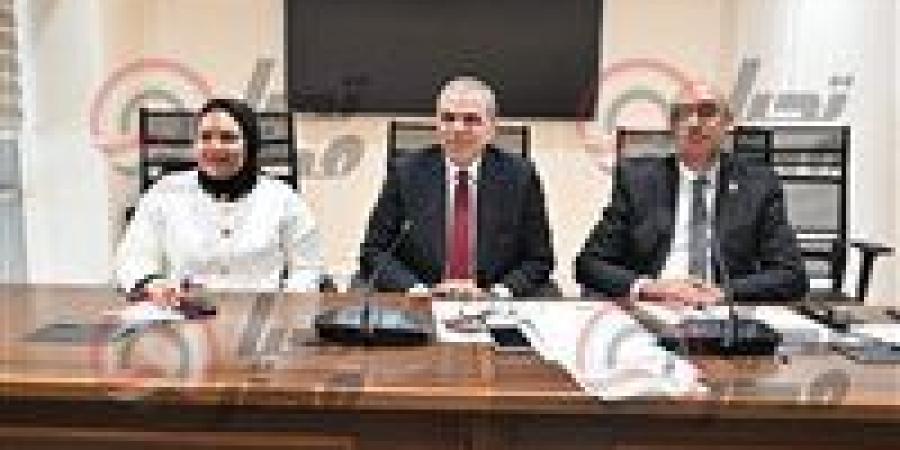 عاملة
      النواب
      تناقش
      غدا
      تعديلات
      قانون
      التأمينات
      الاجتماعية
      والمعاشات