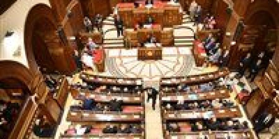 مجلس
      الشيوخ
      يوافق
      من
      حيث
      المبدأ
      على
      تعديلات
      قانون
      التأمينات
      الاجتماعية
      والمعاشات