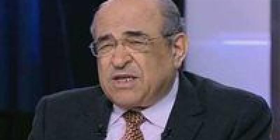 مصطفى
      الفقي:
      ترامب
      شخصية
      تعشق
      الهيمنة
      والسيطرة