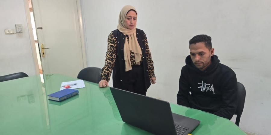 وزارة
      العمل
      تُجري
      مقابلات
      للمتقدمين
      على
      فرص
      عمل
      بالأردن
      في
      مهنة
      فني
      منشار
      حجر