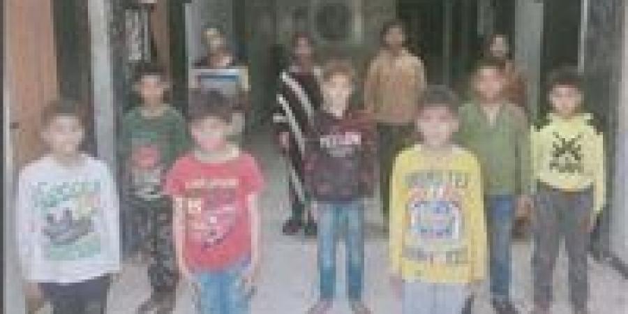 سقوط
      شبكة
      استغلال
      أطفال
      في
      التسول
      بالجيزة..
      ضبط
      7
      متهمين
      وإنقاذ
      12
      حدثًا