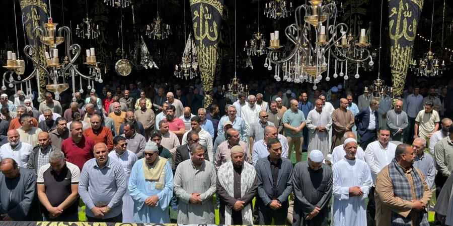 لحق
      بنجله
      ..تشييع
      جثمان
      طبيب
      توفي
      إثر
      حريق
      شقته
      بكفر
      الشيخ