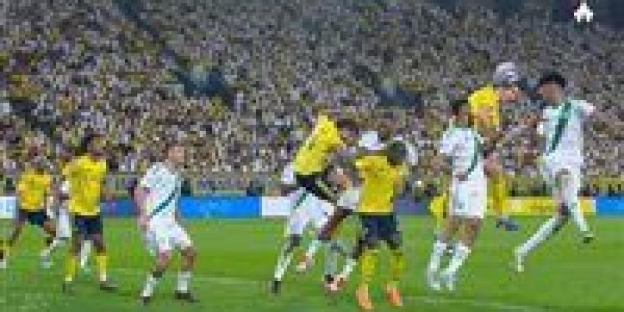 النصر
      ضد
      الأهلي..
      كريستيانو
      رونالدو
      يسجل
      هدف
      إعجازي
      لـ
      النصر
      في
      مرمى
      الأهلي
      بدوري
      روشن
      السعودي