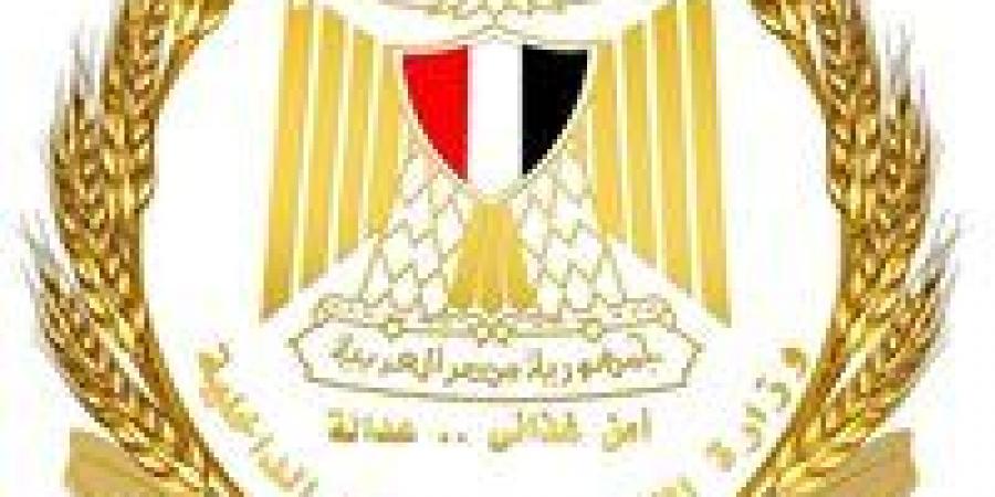 توريد
      273
      الف
      طن
      بنجر
      سكر
      لمصانع
      ابو
      قرقاص
      بالمنيا
      واستلام
      6
      مليون
      طن
      قصب