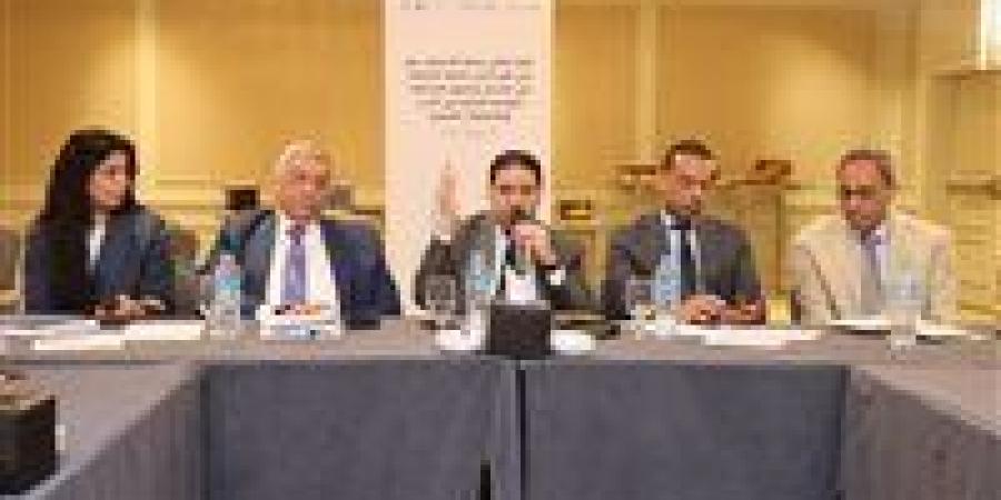 نائب
      محافظ
      بني
      سويف
      يشارك
      في
      نقاش
      أممي
      بالقاهرة
      حول
      المدن
      الذكية
      والتنمية
      المستدامة