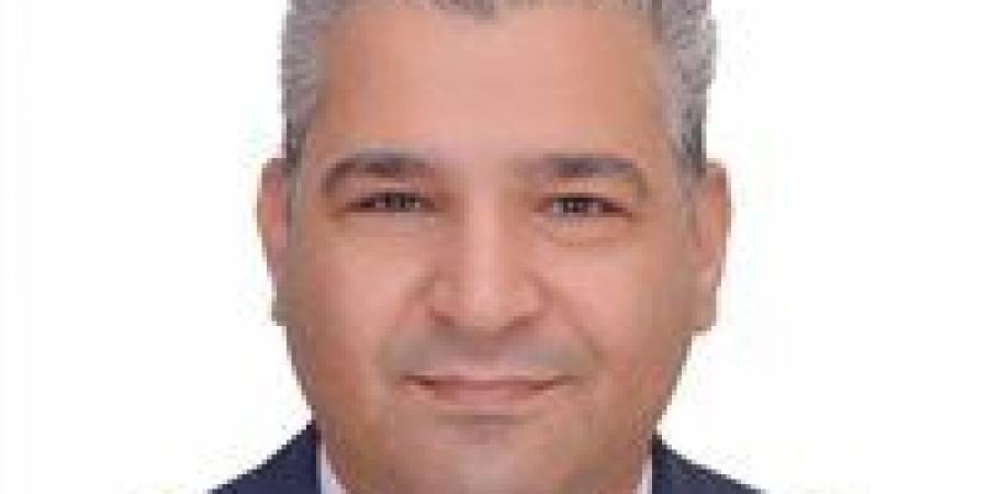عياد
      رزق:
      قانون
      الأحوال
      الشخصية
      الجديد
      للمسيحين
      يحقق
      التوازن
      بين
      ثوابت
      العقيدة
      ومتطلبات
      الواقع
      ويدعم
      استقرار
      الأسرة
