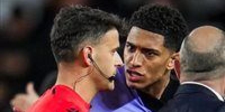 إسبانيول
      ضد
      الريال..
      انطلاق
      مباراة
      ريال
      مدريد
      وإسبانيول
      في
      الدوري
      الإسباني