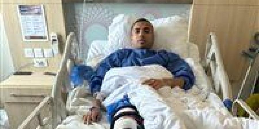 مصطفى
      الشهدي
      يجري
      جراحة
      الرباط
      الصليبي
      بنجاح
      تحت
      إشراف
      اتحاد
      الكرة