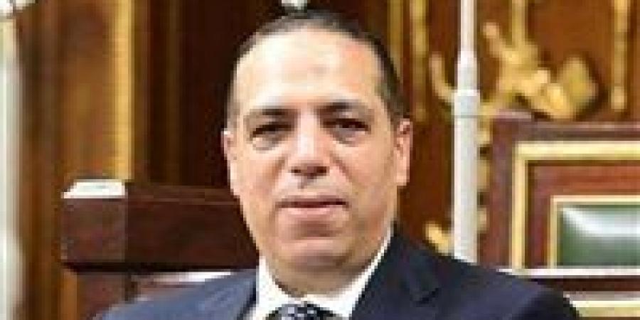 الصافي
      عبد
      العال:
      توجيهات
      السيسي
      للحكومة
      تعكس
      حرصًا
      حقيقيًا
      على
      تعزيز
      الحماية
      الاجتماعية
      وضبط
      الأسواق
