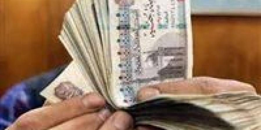 الوزراء
      يكشف
      حقيقة
      الصفحات
      والروابط
      الإلكترونية
      لتسجيل
      بيانات
      العمالة
      غير
      المنتظمة
      لصرف
      منح
      مالية