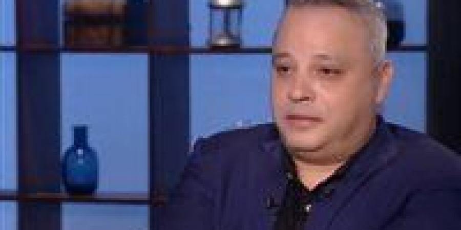 بعد
      التحقيق
      معه..
      تامر
      عبد
      المنعم
      يعلن
      إيقافه
      أسبوع
      وموعد
      عودة
      برنامجه
      البصمة