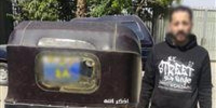 ضبط
      سائق
      توك
      توك
      صدم
      سيارة
      سيدة
      وتعدى
      عليها
      بالضرب
      والسب
      في
      مدينة
      نصر