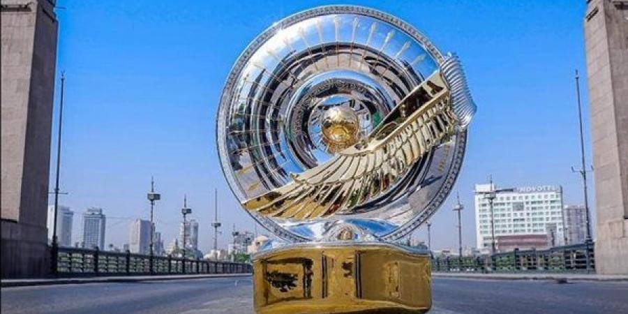 رابطة
      الأندية
      تستقر
      على
      تسليم
      درع
      الدوري
      للفريق
      الفائز
      يوم
      20
      مايو