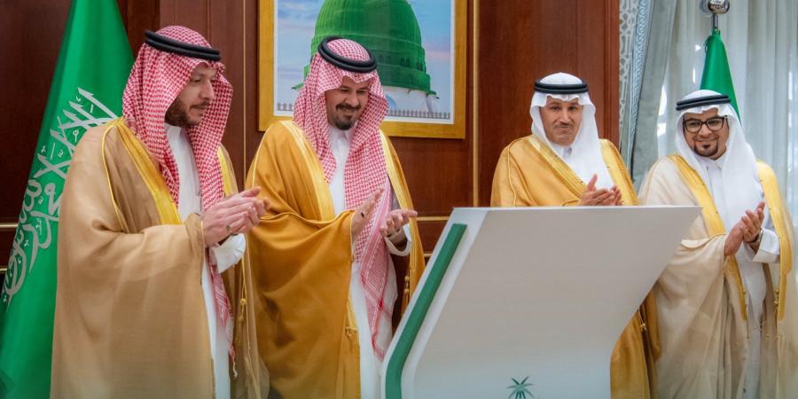 أمير المدينة المنورة يدشن 10 مشروعات طرق بـ188 مليون ريال لتعزيز الربط والتنمية