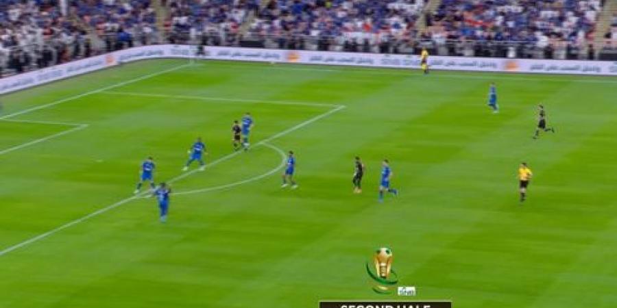 الهلال
      ضد
      الخلود..
      ملخص
      اهداف
      ونتيجه
      مباراة
      الهلال
      والخلود
      في
      نهائي
      كأس
      خادم
      الحرمين
      الشريفين
      بعد
      مرور
      85
      دقيقة
