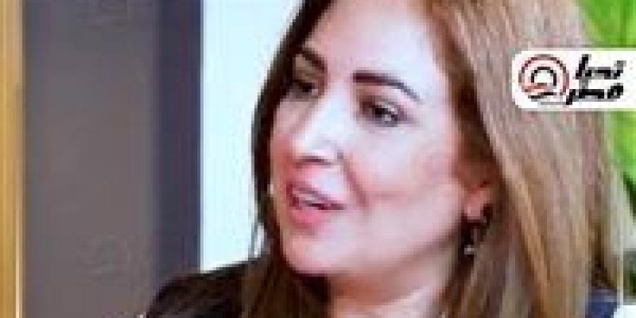 هل
      يعقل
      أن
      الزوج
      يستأذن
      مراته
      عشان
      يتجوز..
      جدل
      بين
      عمرو
      الديب
      وأميرة
      العادلي
      بسبب
      الزوجة
      الثانية
      في
      قانون
      الأحوال
      الشخصية..
      فيديو