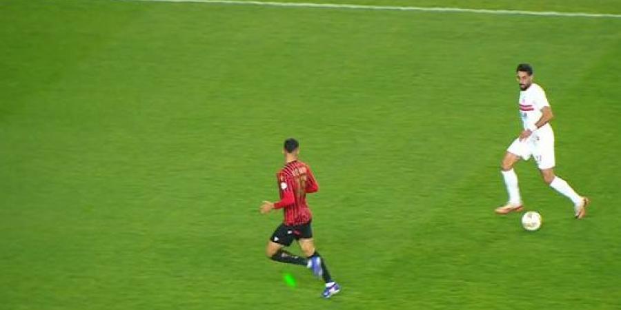 ماتش
      الزمالك
      اليوم..
      ملخص
      اهداف
      ونتيجه
      مباراة
      الزمالك
      واتحاد
      العاصمة
      الجزائري
      في
      نهائي
      الكونفدرالية
      بعد
      مرور
      35
      دقيقة