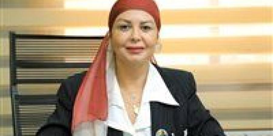 أمل
      سلامة
      تدافع
      عن
      «نفقة
      عشرة
      السنين»:
      تحفظ
      كرامة
      المرأة
      وليست
      طمعًا
      في
      أموال
      الزوج
