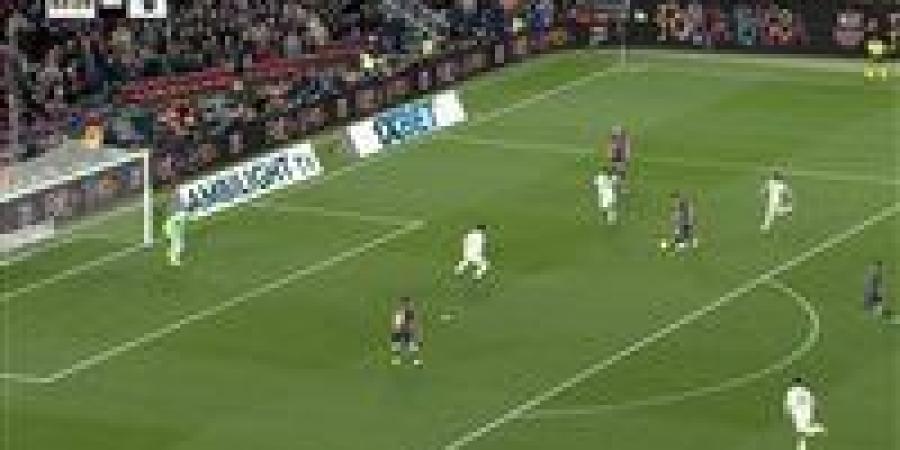 ريال
      مدريد..
      اهداف
      وملخص
      ونتيجه
      مباراة
      برشلونة
      وريال
      مدريد
      في
      الدوري
      الإسباني
      بعد
      مرور
      85
      دقيقة