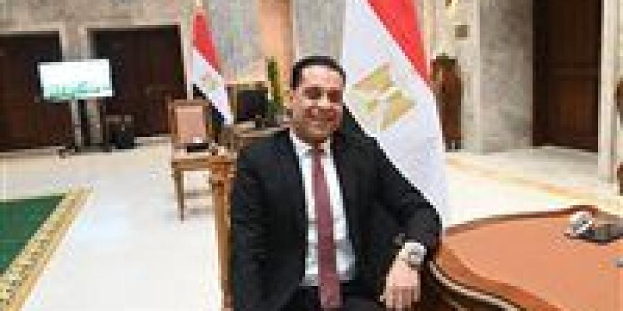 وكيل
      مشروعات
      النواب
      :
      افتتاح
      جامعة
      سنجور
      بحضور
      السيسي
      وماكرون
      يعزز
      مكانة
      مصر
      كمركز
      إقليمي
      للتعليم
      والتنمية
      في
      إفريقيا