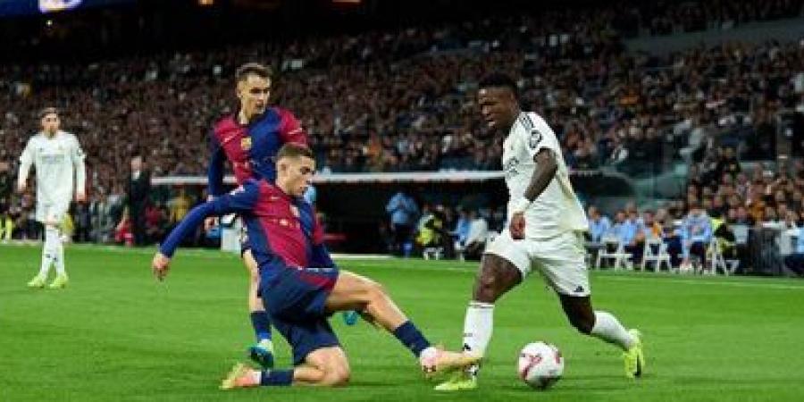 برشلونة ضد الريال.. تابع الآن مباراة برشلونة وريال مدريد في الدوري الإسباني