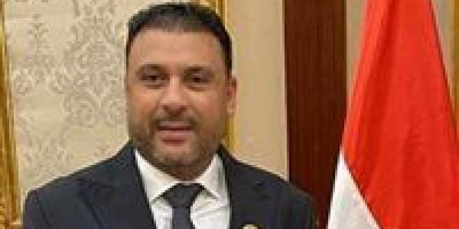 عمر
      الغنيمي:
      حضور
      السيسي
      وماكرون
      افتتاح
      جامعة
      سنجور
      يؤكد
      قوة
      الشراكة
      المصرية
      الفرنسية