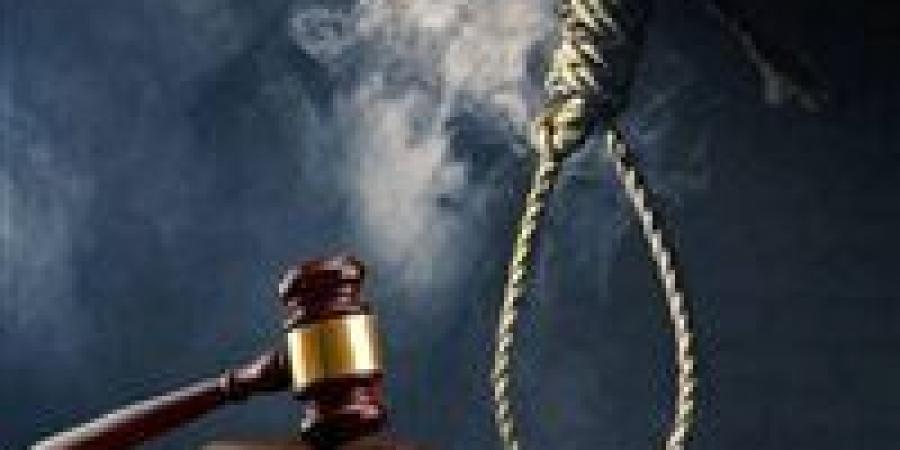 رصاصة
      أنهت
      جلسة
      الصلح..
      تحديد
      25
      مايو
      للحكم
      بطعن
      “الفران”
      على
      الإعدام