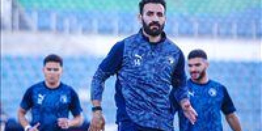 مهند
      لاشين:
      سنغلق
      صفحة
      الفوز
      بكأس
      مصر
      من
      أجل
      الدوري