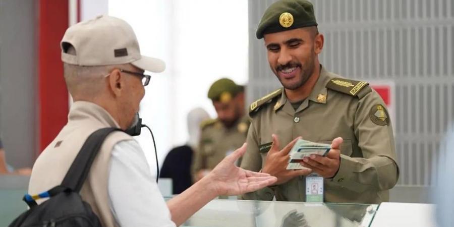 60 يوما سجنا تلغي الإقامة المميزة