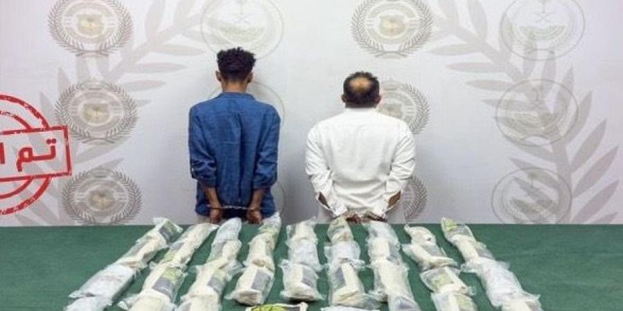 مكافحة المخدرات تضبط 39 كجم حشيش في جدة و1.7 كجم شبو في الرياض وتطيح بمروجين