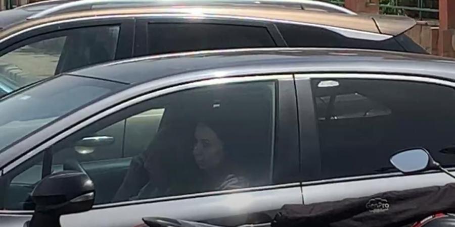 رغم
      مرضه..
      رشوان
      توفيق
      يشارك
      في
      جنازة
      عبد
      الرحمن
      أبو
      زهرة
      اليوم