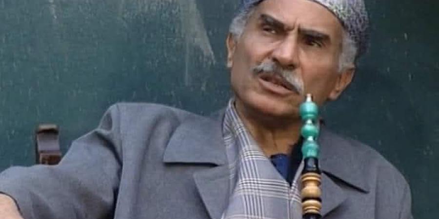 اليوم..
      أسرة
      عبد
      الرحمن
      أبو
      زهرة
      تستقبل
      عزائه
      بمسجد
      المشير
      طنطاوي