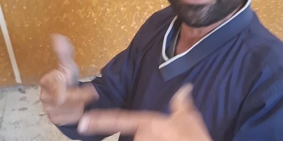 «حق
      فارس
      رجع»..
      والد
      ضحية
      الجوهرة
      يشكر
      القضاء
      و«تحيا
      مصر»
      بعد
      إحالة
      القاتل
      للمفتي