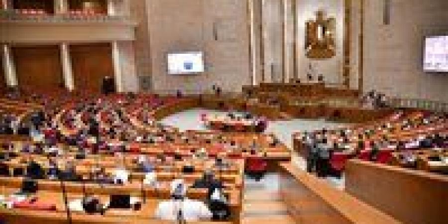 مجلس
      النواب
      يناقش
      سياسة
      الحكومة
      بشأن
      توصيل
      الغاز
      الطبيعي
      للقرى..
      الإثنين