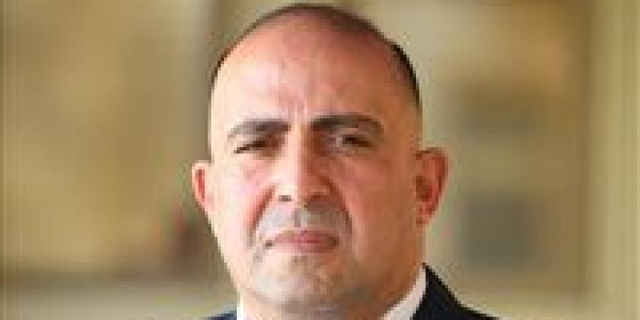 وكيل
      أفريقية
      النواب:
      الدولة
      حولت
      تحديات
      المياه
      والصحراء
      إلى
      فرص
      للإنتاج
      وتحقيق
      الأمن
      الغذائي