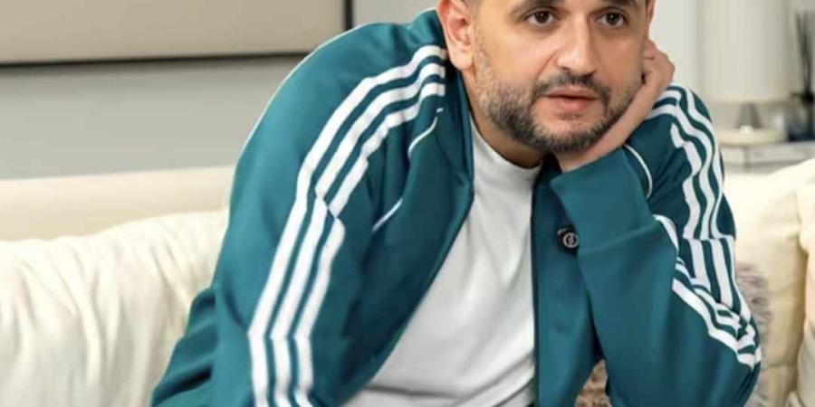 مصطفى
      خاطر
      عن
      خوف
      أوس
      أوس
      من
      الحيوانات:
      لو
      بص
      في
      المراية
      هيجري