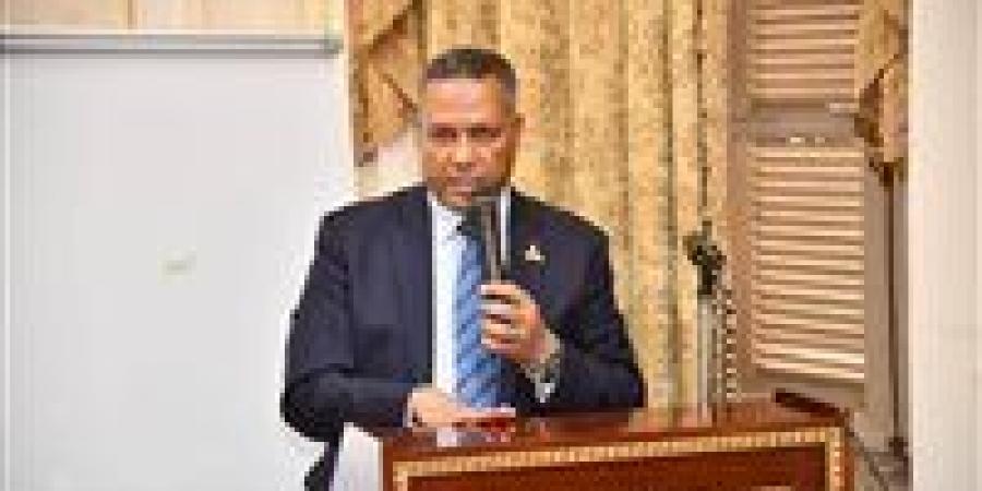 النائب
      محمد
      حمزه:
      «الدلتا
      الجديدة»
      مشروع
      قومي
      يعكس
      إرادة
      الدولة
      في
      تأمين
      مستقبل
      المصريين
      غذائيًا
      وتنمويًا
