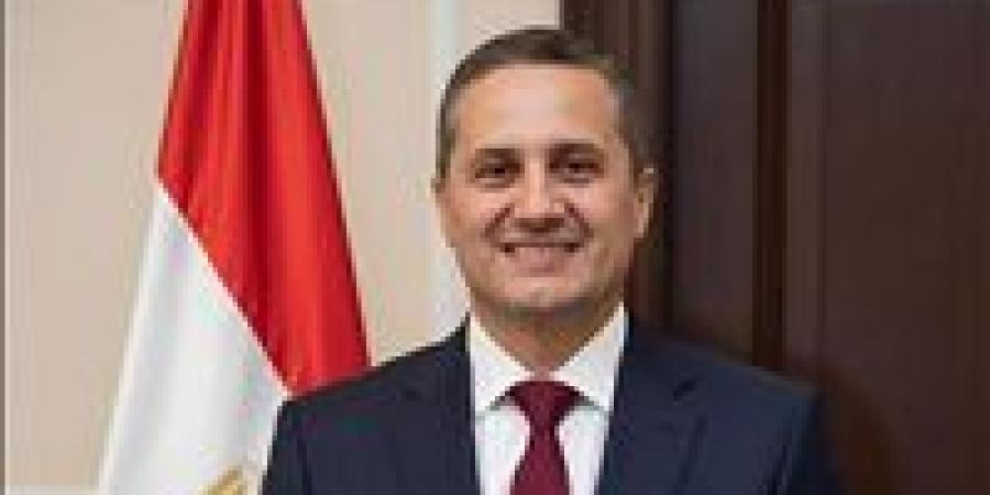 مصطفى
      عمر
      مشيداً
      بالدلتا
      الجديدة:
      الزراعة
      هي
      القاطرة
      الحقيقية
      لقيادة
      التنمية