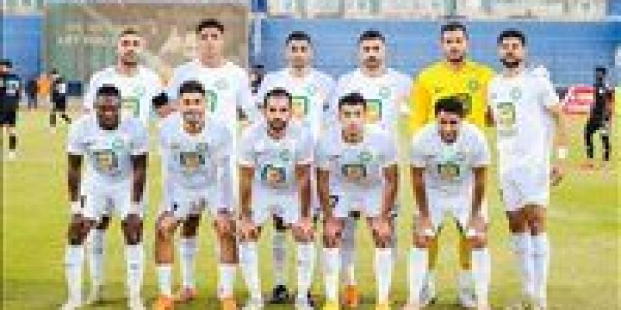 الرمادي
      يعلن
      تشكيل
      البنك
      الأهلي
      لمواجهة
      الجونة
      في
      الدوري
      الممتاز