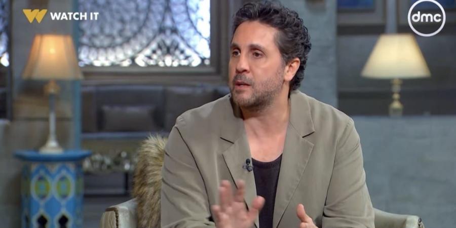 هشام
      ماجد
      عن
      مصطفى
      غريب:
      رشحته
      لمسلسل
      أشغال
      شقة..
      وهو
      عنده
      طاقة
      رهيبة