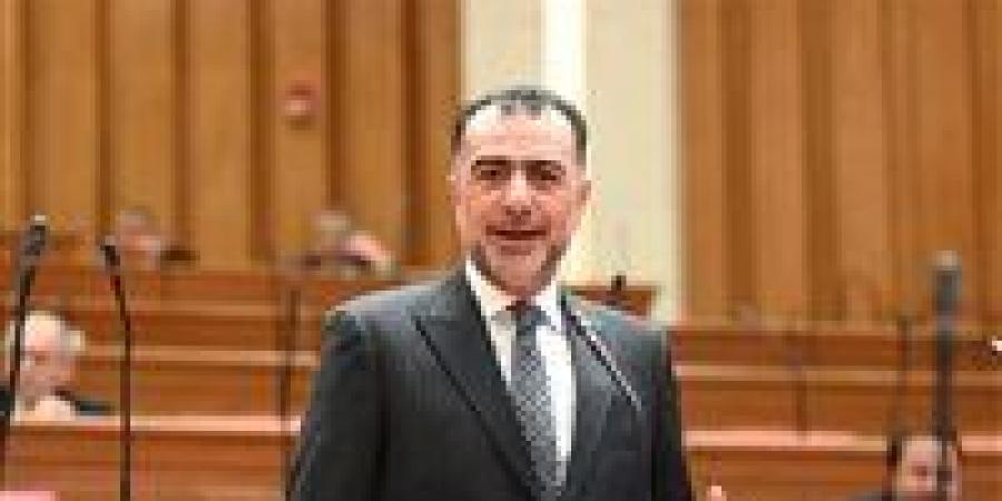 تامر
      القصبي:
      مشروع
      «الدلتا
      الجديدة»
      يعزز
      صلابة
      الاقتصاد
      الوطني
      ويدعم
      توجه
      الدولة
      نحو
      الاكتفاء
      الذاتي