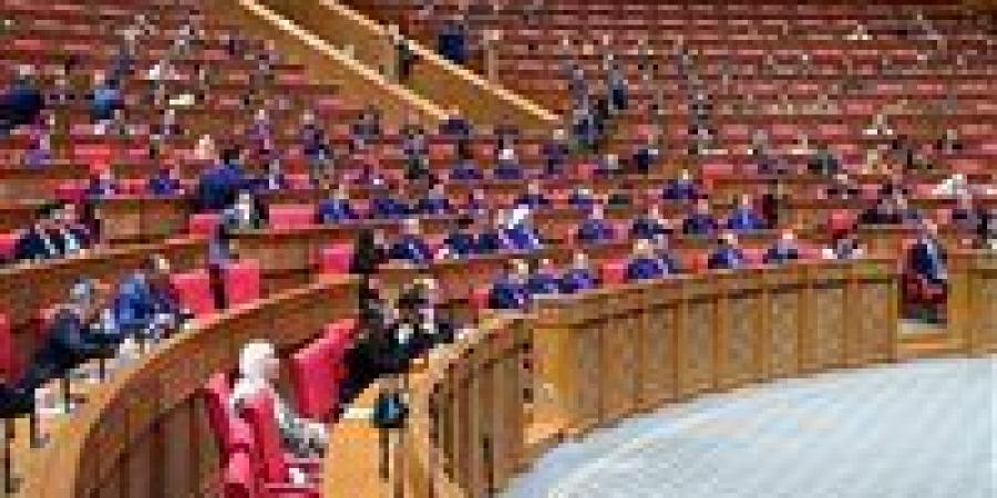 النائب
      سعيد
      الوسيمي
      يوافق
      على
      قانون
      مد
      الدورة
      النقابية..
      ويؤكد
      على
      ضرورة
      معالجة
      الشلل
      الإداري