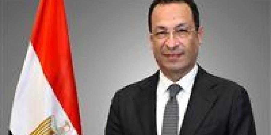 وزير
      الاتصالات:
      نستهدف
      رفع
      إنتاج
      الهواتف
      المحمولة
      المصنعة
      محليًا
      إلى
      أكثر
      من
      15
      مليون
      جهاز
      بنهاية
      2026