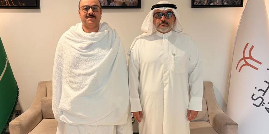 قنصل الكويت في جدة يستقبل رئيس بعثة الحج الكويتية