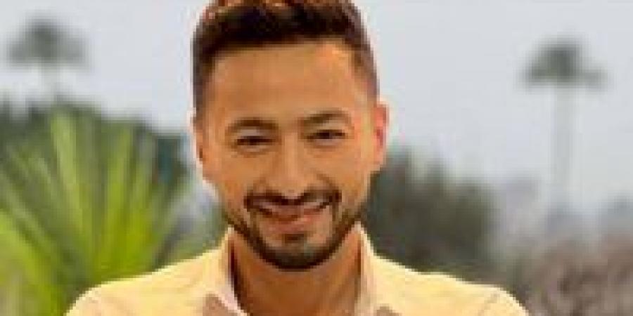 احلى
      فيلم
      شفته
      السنادي..
      حمادة
      هلال
      يشيد
      بفيلم
      7DOGS|
      صور